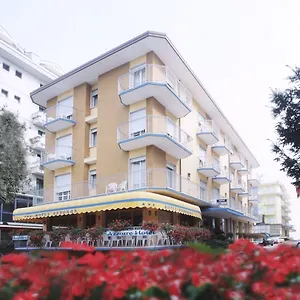 hotel-azzorre.hotelinveneto.com/